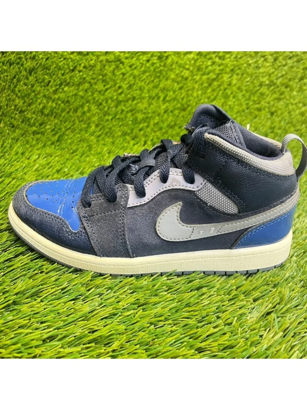 Nike Air Jordan 1 Mid SE Craft PS Boys Size 2Y Blue Basketball Shoes Sneakers